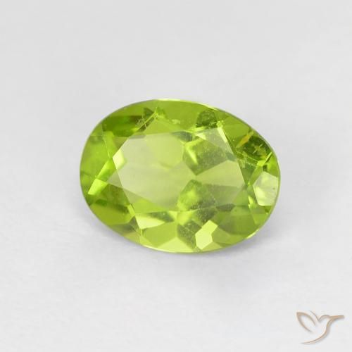 Péridot Vert éclatant naturelle ovale, 1.21 ct, VS