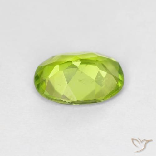 Péridot Vert jaunâtre naturelle ovale, 1.14 ct, VS