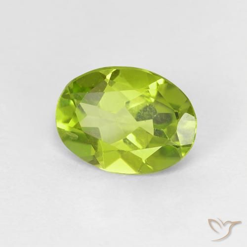 Péridot Vert jaunâtre vif naturelle ovale, 1.10 ct, VS