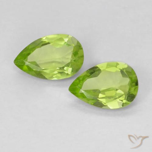 0.74ctw Naturel Vert moyen Péridot, En forme de poire, VS