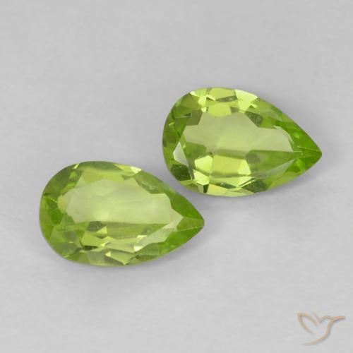 Shop natural 0.74ct Vert moyen Péridot gems, En forme de poire, from Chine at GemSelect. In stock, global shipping!