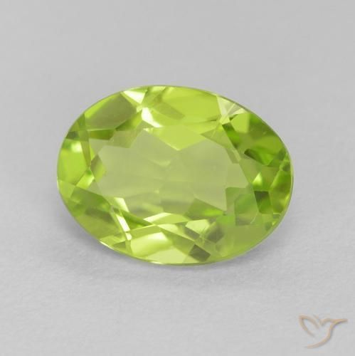 Péridot Vert clair naturelle ovale, 1.28 ct, VS