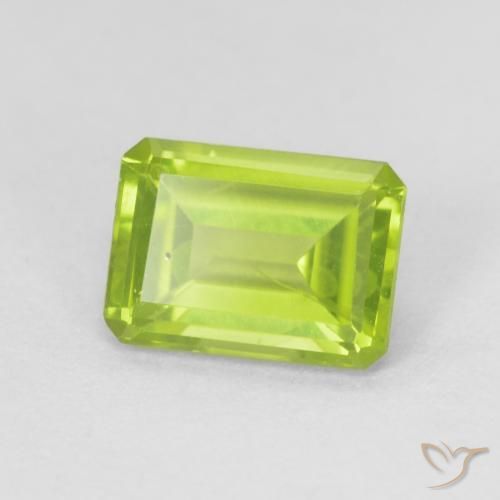 Péridot Vert clair naturelle Octogone / coupe Émeraude, 1.04 ct, VS