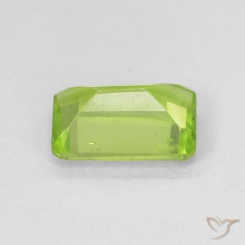 Péridot Vert clair naturelle Octogone / coupe Émeraude, 1.09 ct, VS