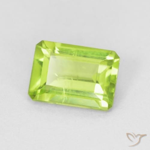 Péridot Vert clair naturelle Octogone / coupe Émeraude, 0.97 ct, VS