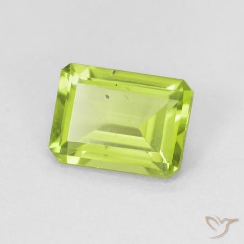 Péridot Vert clair naturelle Octogone / coupe Émeraude, 0.94 ct, VS