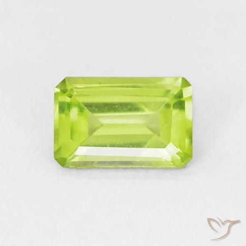0.57ct Naturel Vert clair Péridot, Taille émeraude, VVS-VS