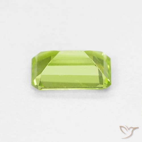 Péridot Vert clair naturelle Octogone / coupe Émeraude, 0.57 ct, VVS-VS