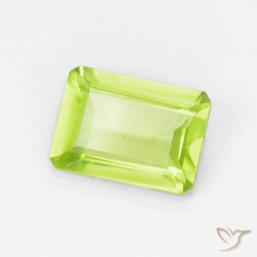 Péridot Vert clair naturelle Octogone / coupe Émeraude, 0.94 ct, VVS-VS