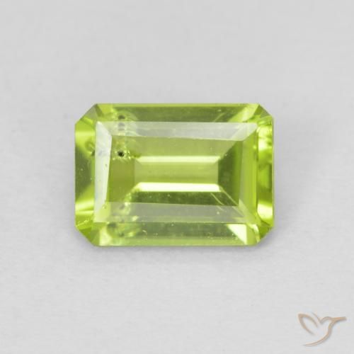 0.96ct Naturel Vert clair Péridot, Taille émeraude, VS