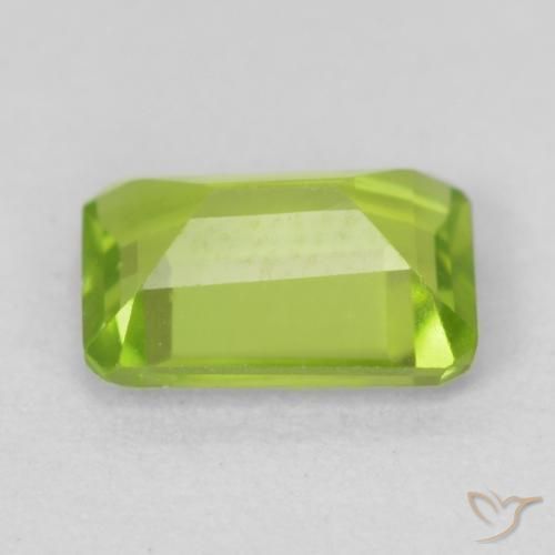 Péridot Vert jaunâtre naturelle Octogone / coupe Émeraude, 1.01 ct, VS