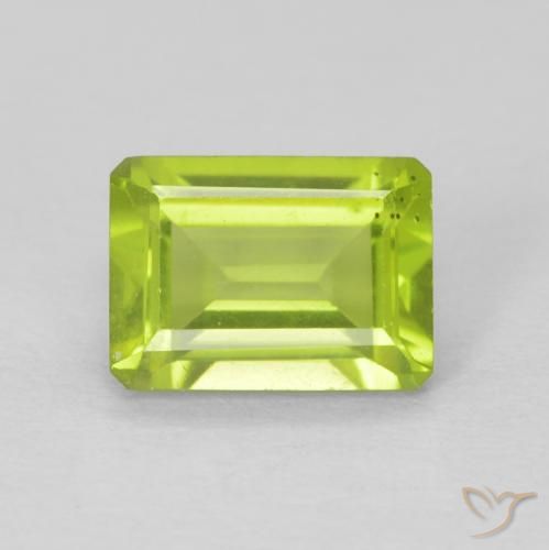 1.12ct Naturel Vert clair Péridot, Taille émeraude, VS