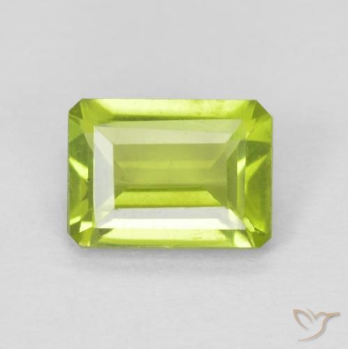 1.06ct Naturel Vert clair Péridot, Taille émeraude, VVS-VS