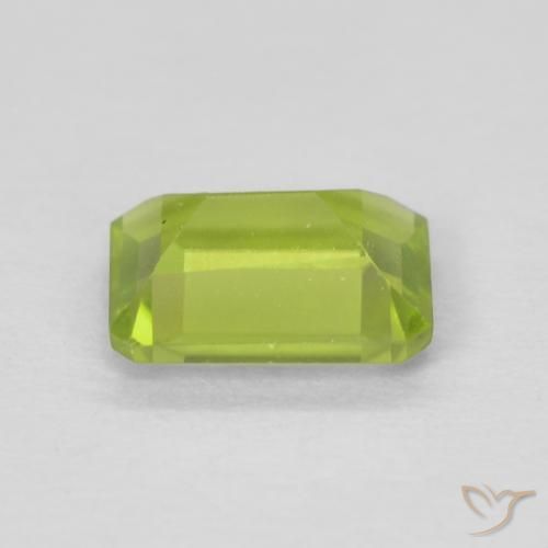 Péridot Vert clair naturelle Octogone / coupe Émeraude, 1.06 ct, VVS-VS