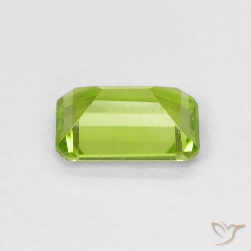 Péridot Vert clair naturelle Octogone / coupe Émeraude, 0.92 ct, VVS-VS