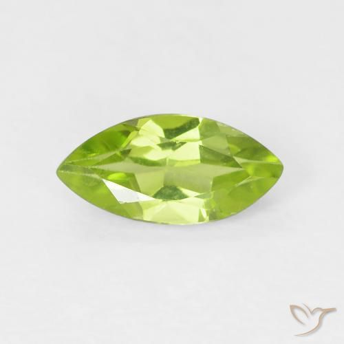 Péridot Vert moyen naturelle Marquise, 0.60 ct, VS