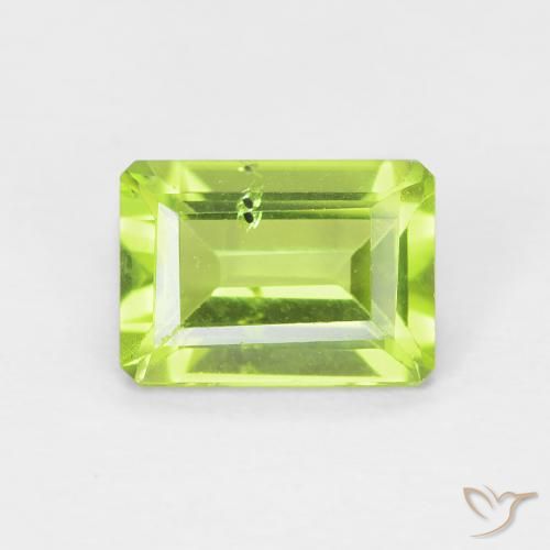 Péridot vert moyen naturelle taille émeraude, 1,11 ct, VS