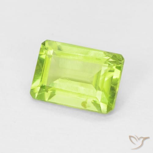 Péridot Vert moyen naturelle Octogone / coupe Émeraude, 1.03 ct, VS