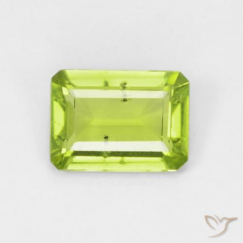 Péridot Vert clair naturelle Octogone / coupe Émeraude, 0.93 ct, VS-SI