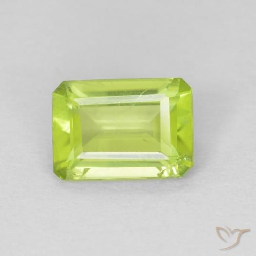 Péridot Vert clair naturelle Octogone / coupe Émeraude, 0.95 ct, VS