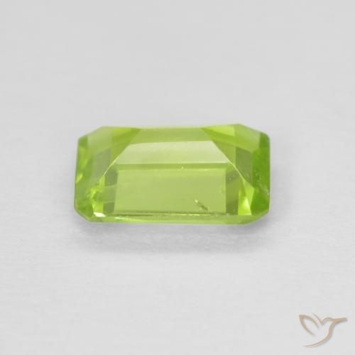 Péridot Vert clair naturelle Octogone / coupe Émeraude, 0.95 ct, VS