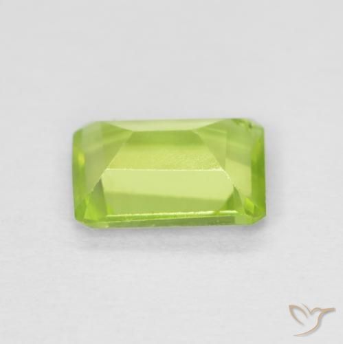 Péridot Vert clair naturelle Octogone / coupe Émeraude, 0.93 ct, VS