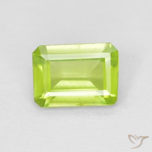 0.90ct Naturel Vert clair Péridot, Taille émeraude, VS