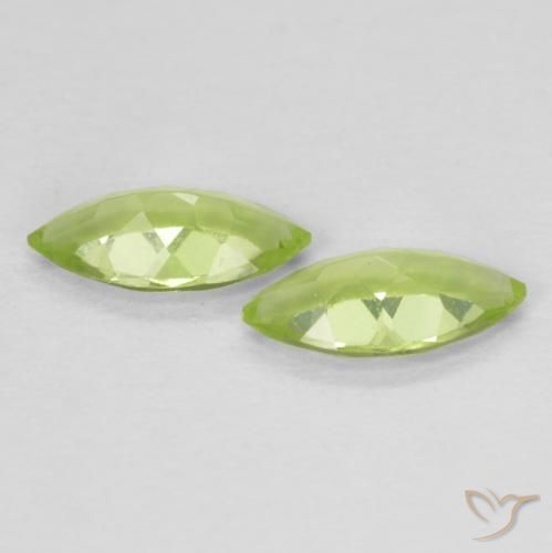 Shop natural 0.70ct Vert éclatant Péridot gems, Marquise, from Chine at GemSelect. In stock, global shipping!