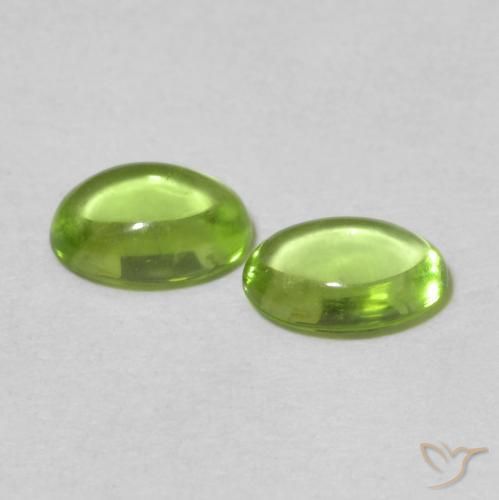 Shop natural 1.02ct Vert éclatant Péridot gems, ovale, from Chine at GemSelect. In stock, global shipping!