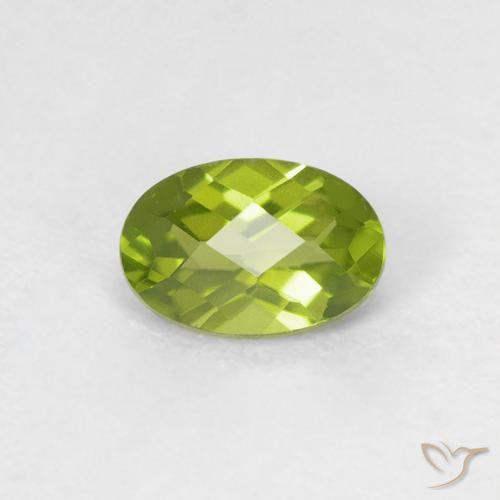 0.55ct Naturel Vert éclatant Péridot, ovale, VVS-VS