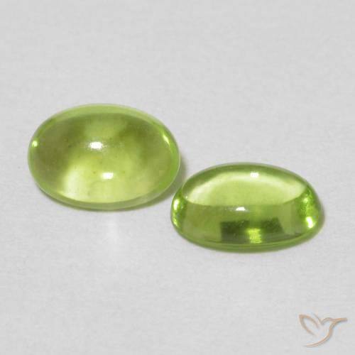 Shop natural 1.01ct Vert jaunâtre Péridot gems, ovale, from Chine at GemSelect. In stock, global shipping!