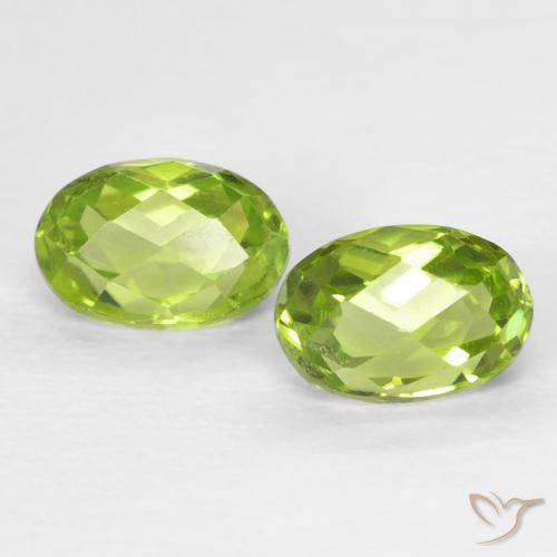 Shop natural 1.32ct Vert jaunâtre Péridot gems, ovale, from Chine at GemSelect. In stock, global shipping!