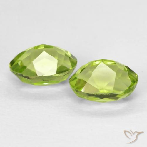 Shop natural 1.32ct Vert jaunâtre Péridot gems, ovale, from Chine at GemSelect. In stock, global shipping!