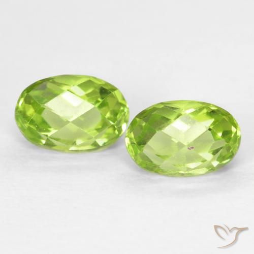 Shop natural 1.36ct Vert moyen Péridot gems, ovale, from Chine at GemSelect. In stock, global shipping!