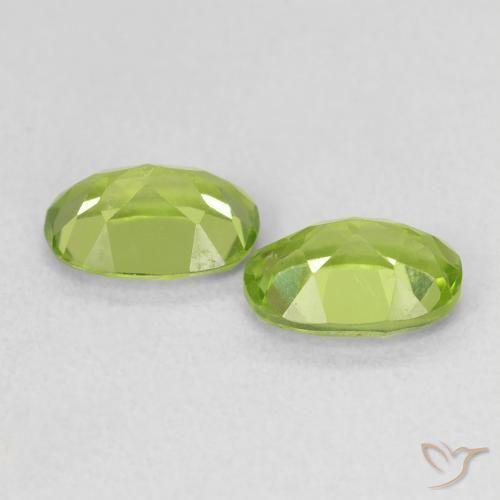 Shop natural 1.81ct Vert moyen Péridot gems, ovale, from Chine at GemSelect. In stock, global shipping!