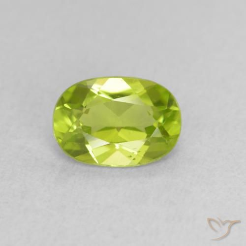 0.90ct Naturel Vert jaunâtre Péridot, ovale, VVS-VS