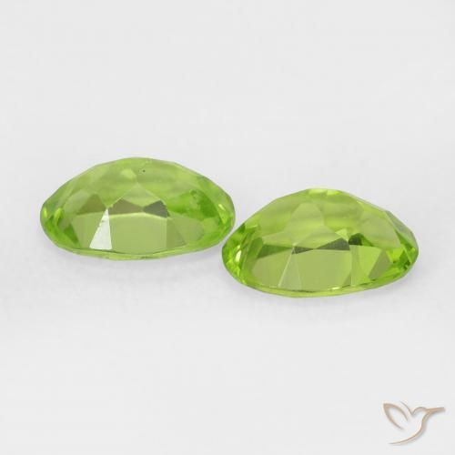 Shop natural 1.62ct Vert moyen Péridot gems, ovale, from Chine at GemSelect. In stock, global shipping!