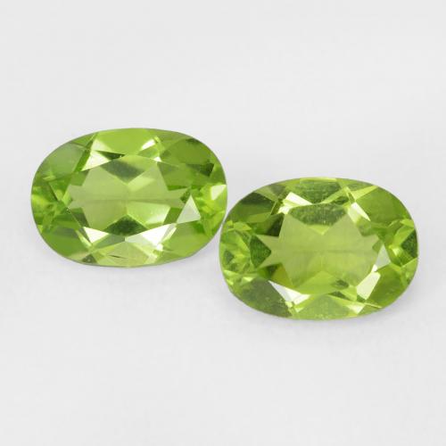 Shop natural 1.88ct Vert jaunâtre Péridot gems, ovale, from Chine at GemSelect. In stock, global shipping!
