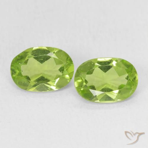 1.62ctw Naturel Vert vif et léger Péridot, ovale, VVS-VS