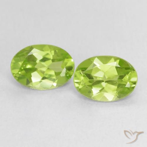 Shop natural 1.56ct Vert vif et léger Péridot gems, ovale, from Chine at GemSelect. In stock, global shipping!