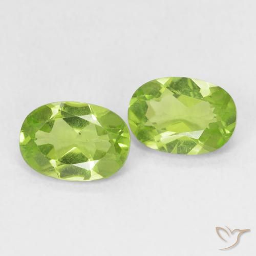 Shop natural 1.72ct Vert vif et léger Péridot gems, ovale, from Chine at GemSelect. In stock, global shipping!