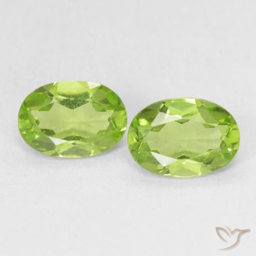 1.62ctw Naturel Vert vif et léger Péridot, ovale, VS