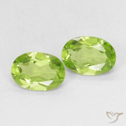Shop natural 1.62ct Vert vif et léger Péridot gems, ovale, from Chine at GemSelect. In stock, global shipping!