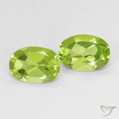 Shop natural 1.60ct Vert clair Péridot gems, ovale, from Chine at GemSelect. In stock, global shipping!