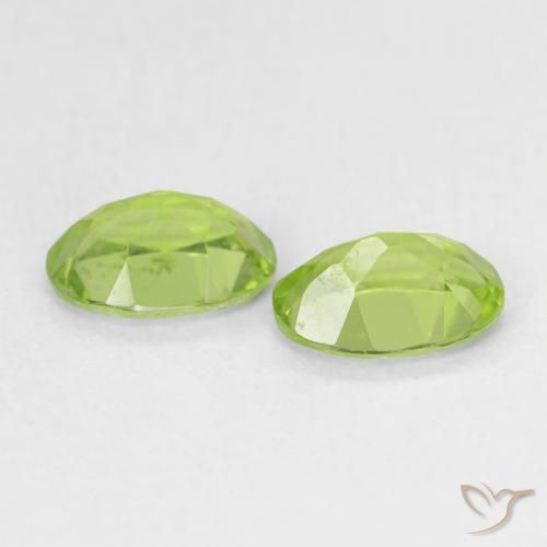 Shop natural 1.64ct Vert vif et léger Péridot gems, ovale, from Chine at GemSelect. In stock, global shipping!
