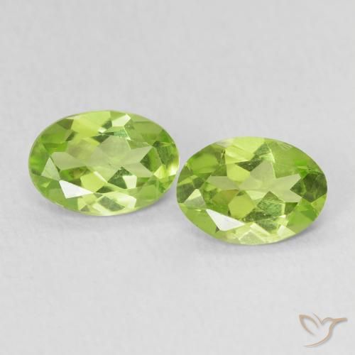 Shop natural 1.39ct Vert vif et léger Péridot gems, ovale, from Chine at GemSelect. In stock, global shipping!
