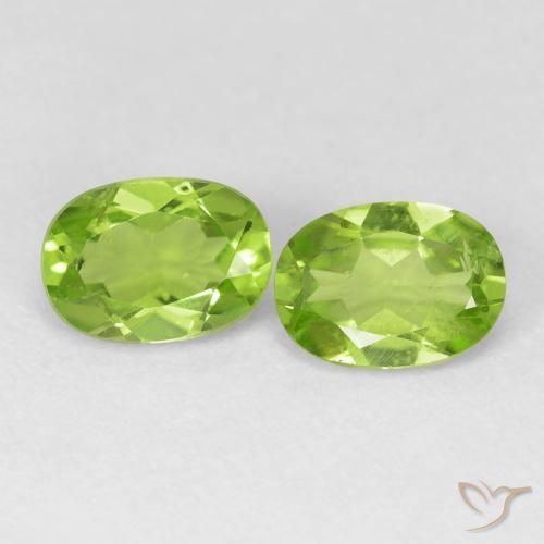 1.84ctw Naturel Vert éclatant Péridot, ovale, VS