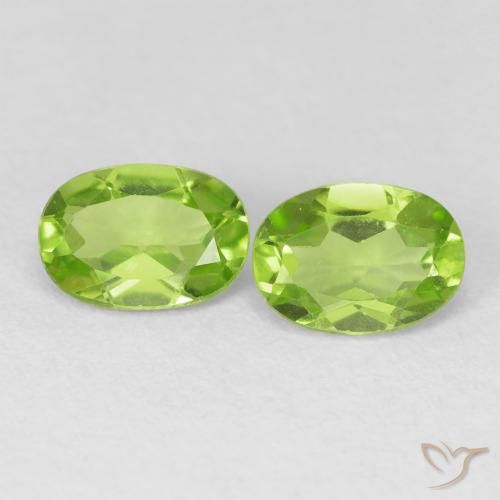1.82ctw Naturel Vert éclatant Péridot, ovale, VVS-VS