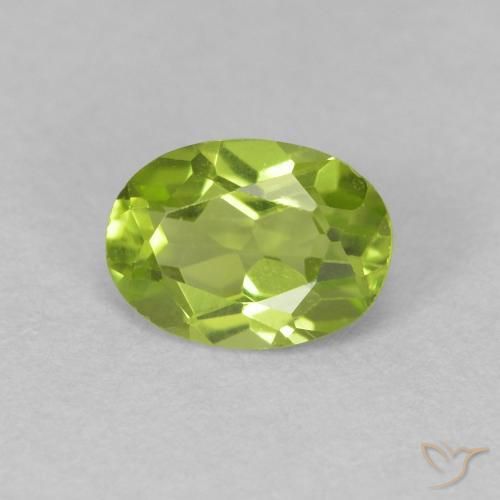 0.78ct Naturel Vert éclatant Péridot, ovale, VVS
