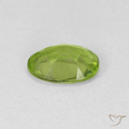 Péridot Vert éclatant naturelle ovale, 0.90 ct, VVS-VS